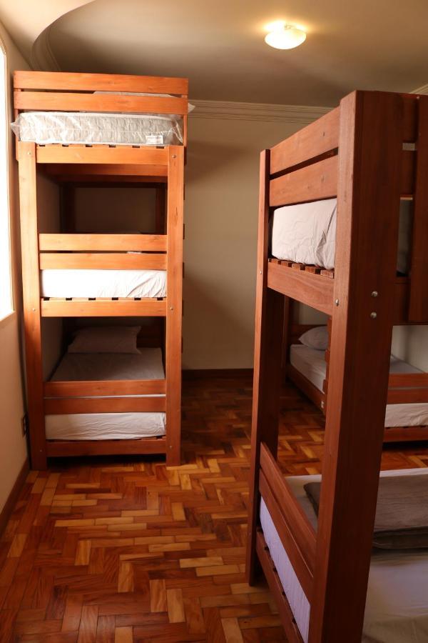 Nuh Hostel - Lourdes เบโลโอรีซอนชี ภายนอก รูปภาพ