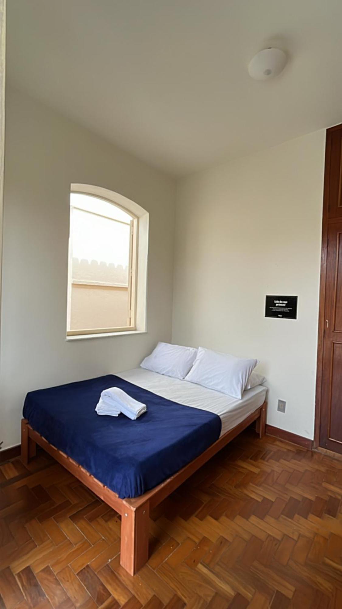 Nuh Hostel - Lourdes เบโลโอรีซอนชี ภายนอก รูปภาพ