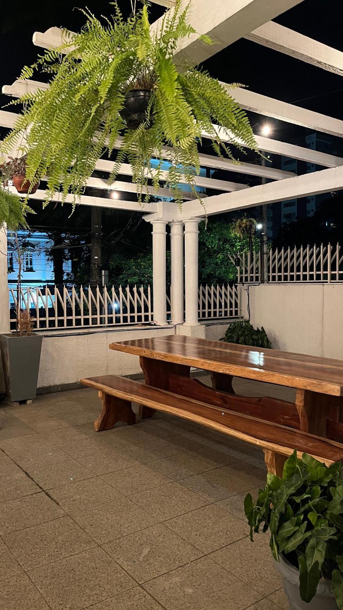 Nuh Hostel - Lourdes เบโลโอรีซอนชี ภายนอก รูปภาพ