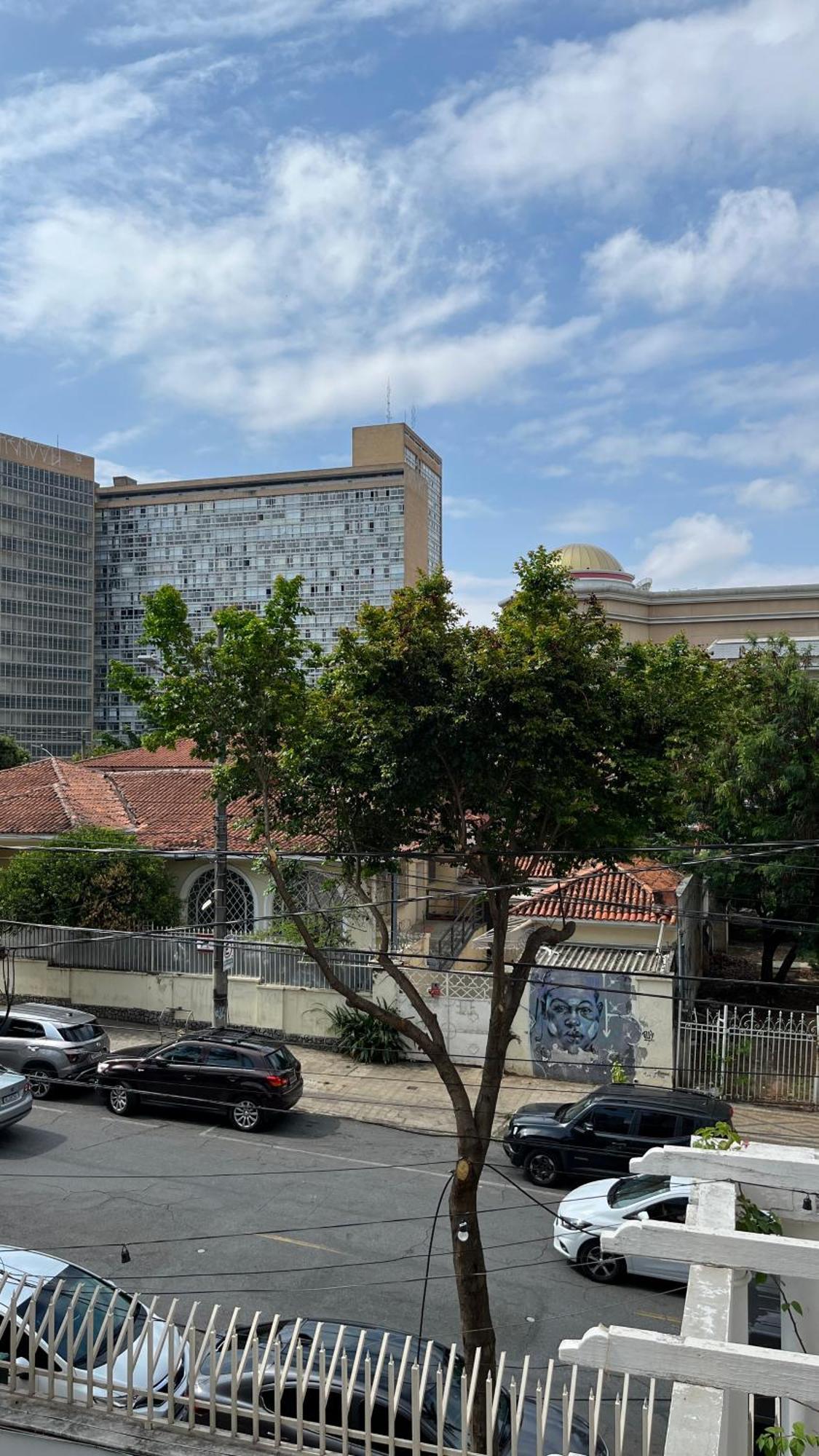 Nuh Hostel - Lourdes เบโลโอรีซอนชี ภายนอก รูปภาพ
