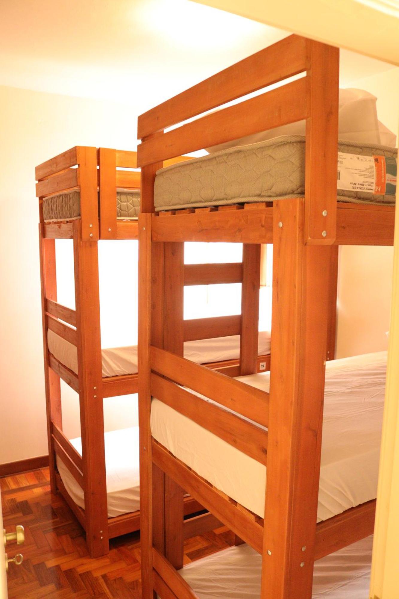 Nuh Hostel - Lourdes เบโลโอรีซอนชี ภายนอก รูปภาพ